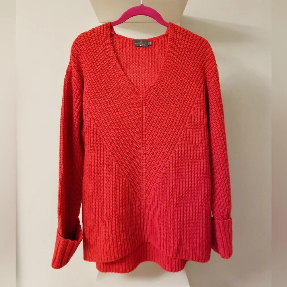 $365  19.70 NINETEEN SEVENTY Wool Sweater - Picture 3 of 7